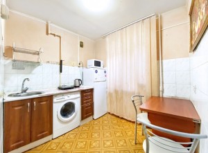 ул. Яворницкого, 8 (г. Днепр, Жовтневый район) - Продається квартира, 31500 $ - АФНУ